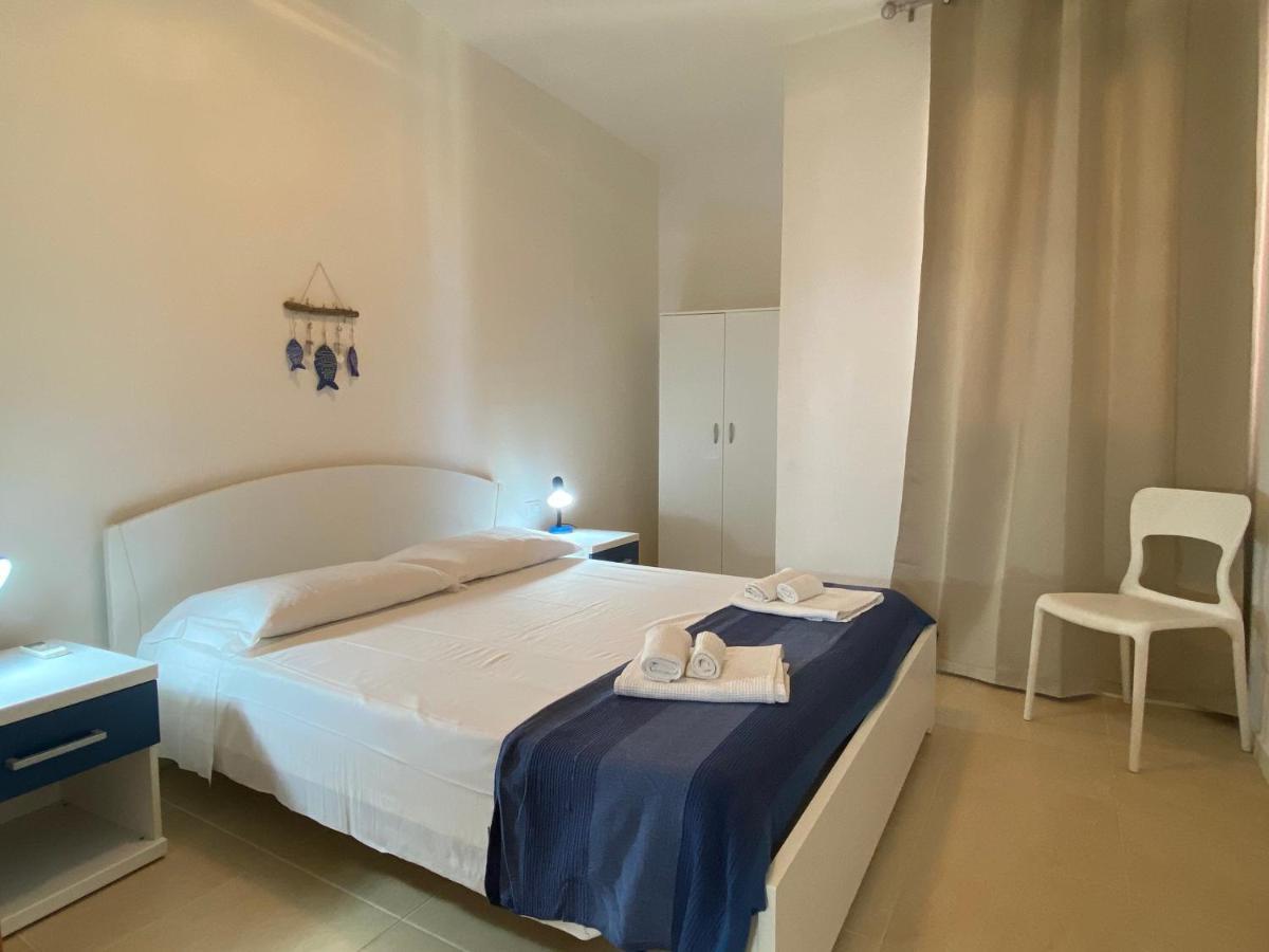 Sabrina Apartments Porto Pino Exterior photo